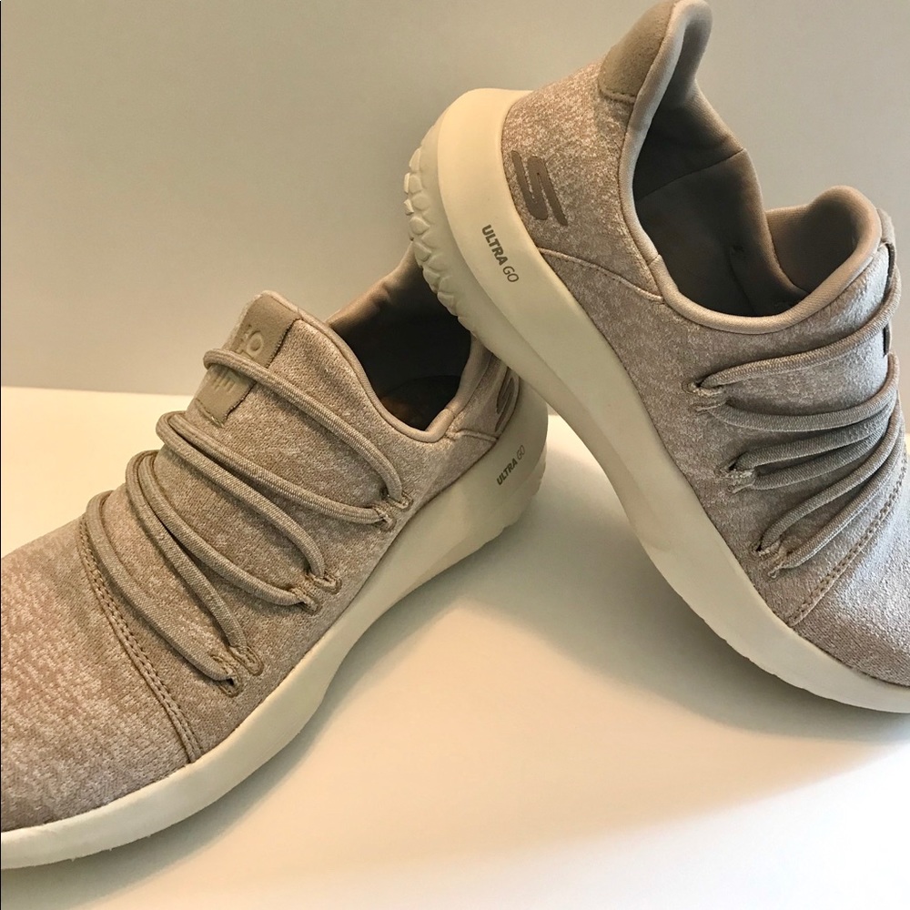 Womens Skechers Ultra Go